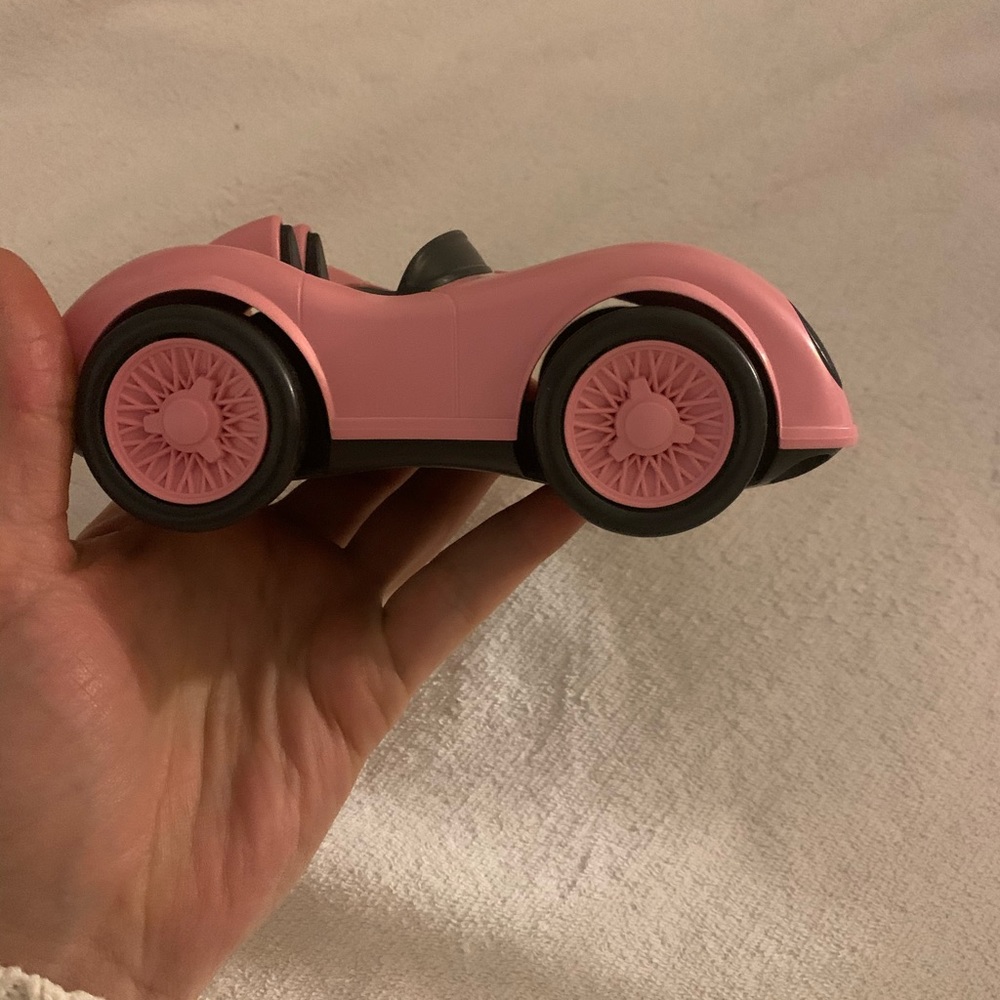 Pink car - Picture 2 of 2